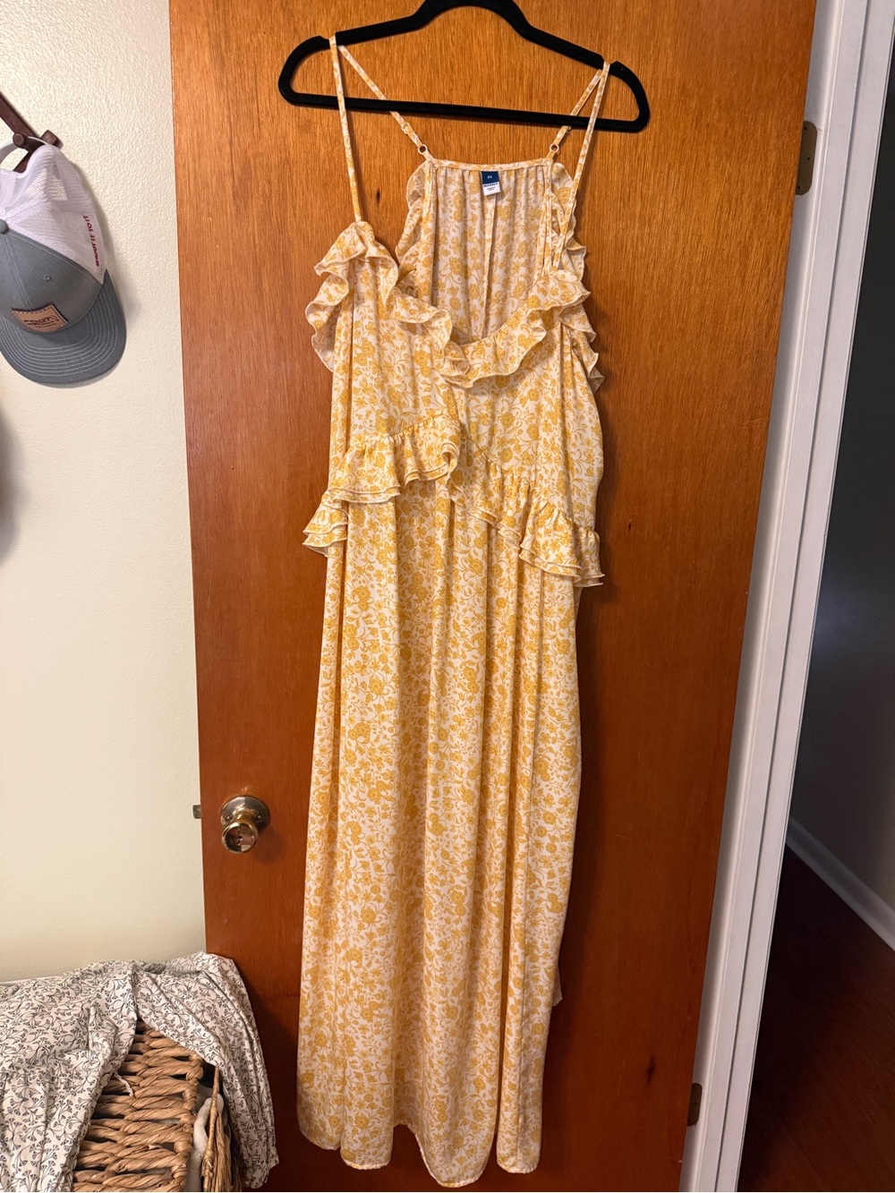 Old Navy Yellow Floral Ruffle Spaghetti-Strap Maxi Dress